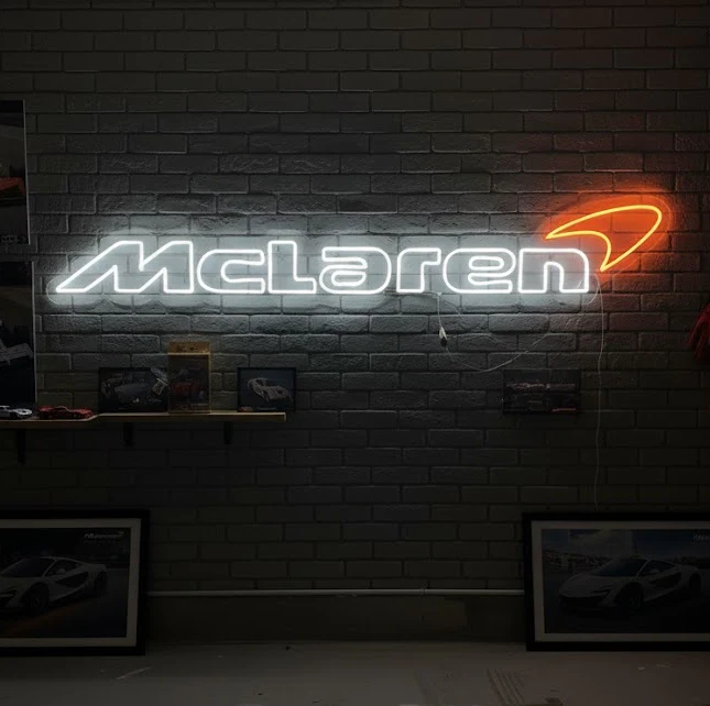 mclar-car-neon-sign-1xmnk2412123_22906d0e-16dc-4867-a830-2eb302340aa5