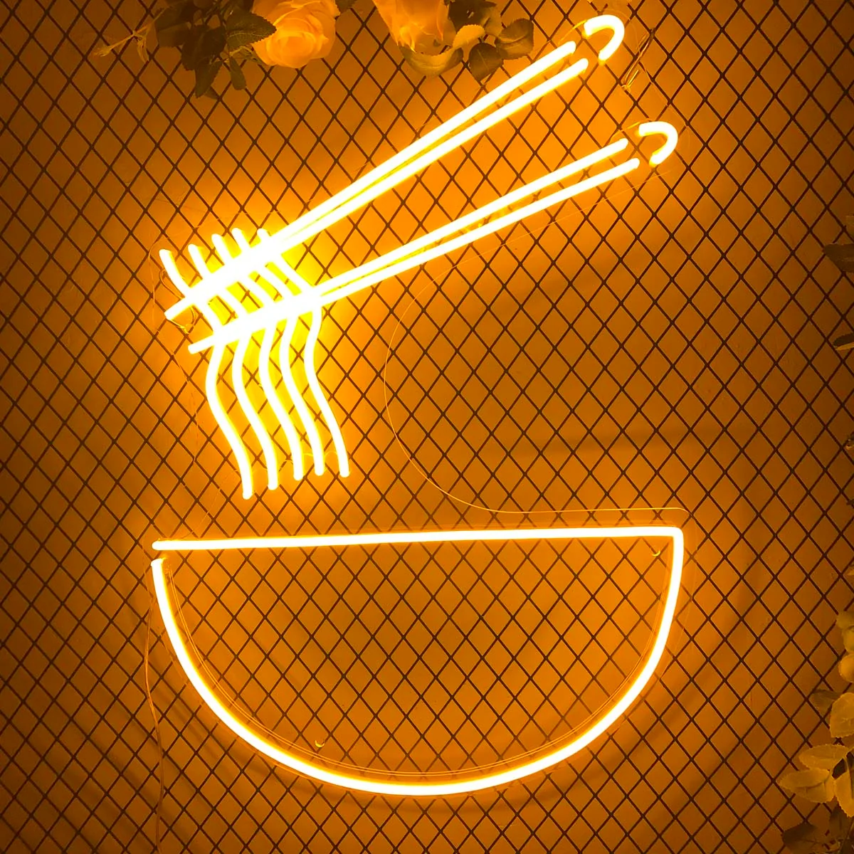 Noodles-Neon-Sign-HAPPYNEON